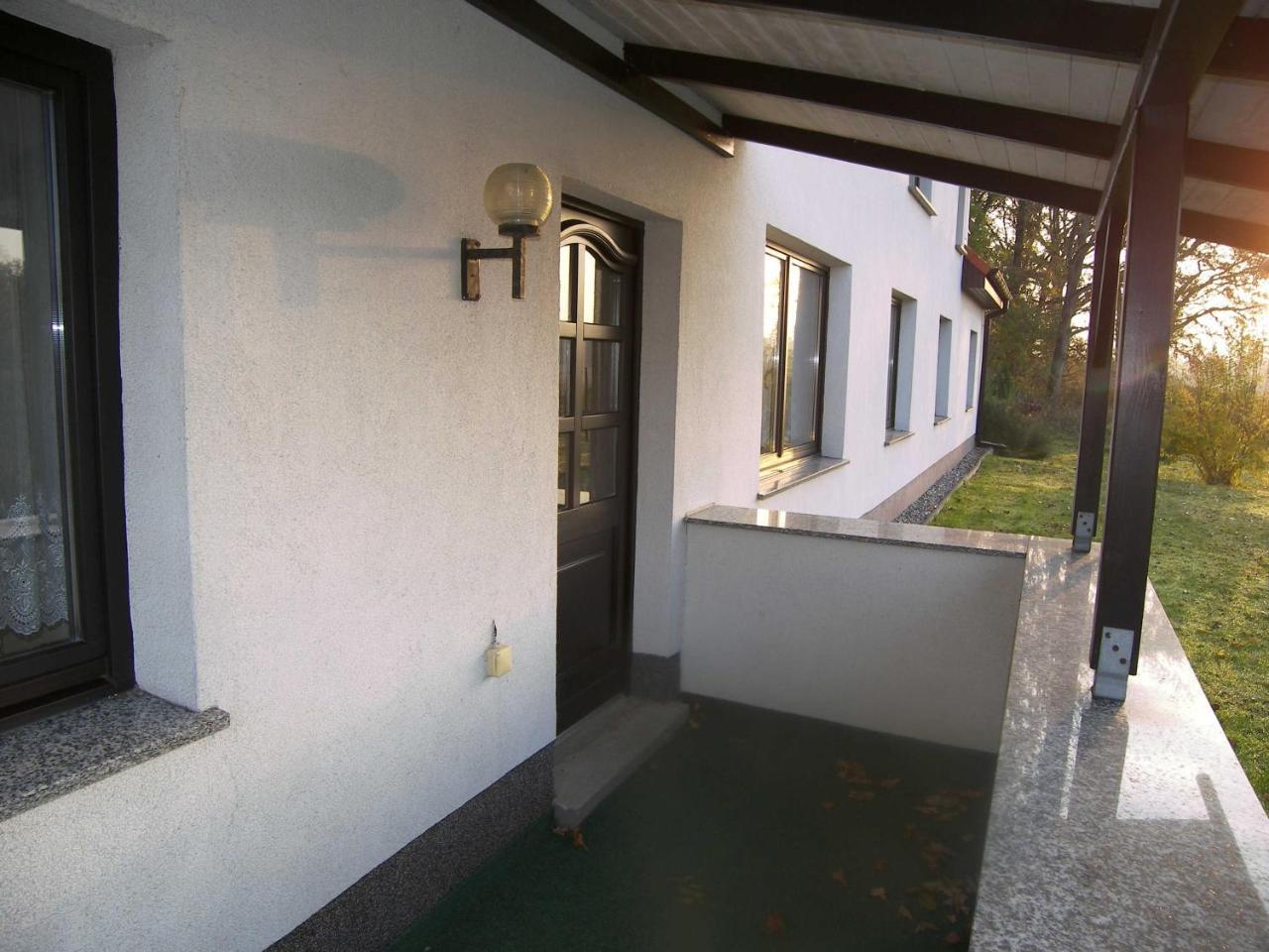 Ferienwohnung Im Haus Lutow Bagian luar foto